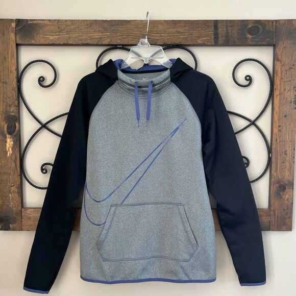 Nike Dri-Fit Moisture Wicking Gray Purple Swoosh Logo Hooded Sweatshirt Size M - Picture 2 of 12